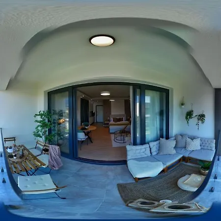 Palmera - Spacious With Pool View Lejlighed