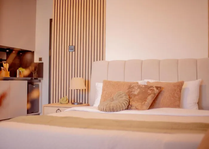 Palmera - Spacious With Pool View アパート *