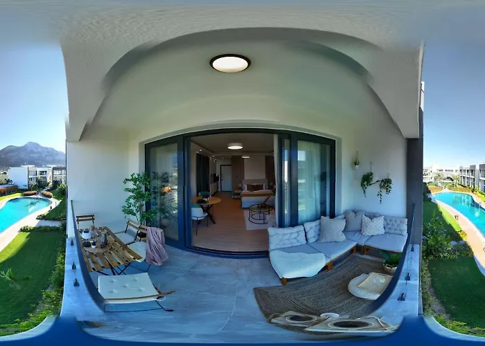 Palmera - Spacious With Pool View アパート