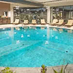 Palmera - Spacious With Pool View Vasilia