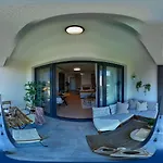 Palmera - Spacious With Pool View Appartement