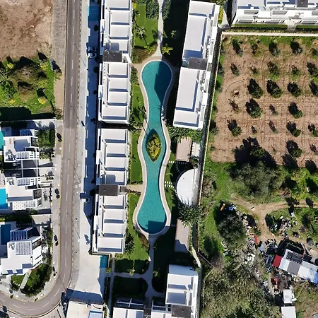 Apartmán Palmera - Spacious With Pool View *