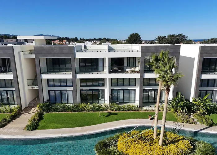 Palmera - Spacious With Pool View * Vasilia